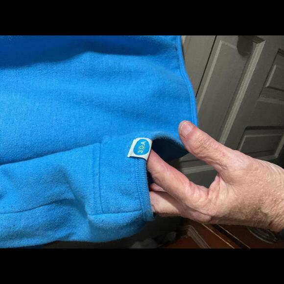 Dumpster Diver Cozy Blue Fleece Pullover Made from Recycled Bottles XL - Picture 8 of 9